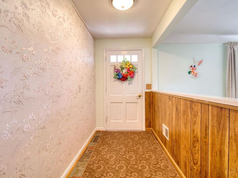 5687 Sherwood Drive, Miami Twp, OH 45150 Photo 4