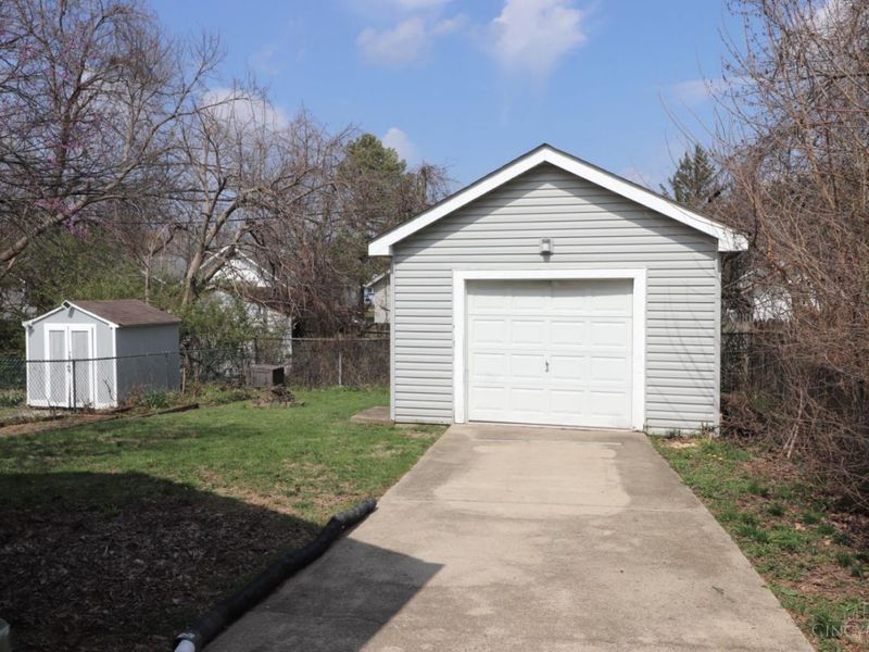 1812 Sundale Avenue, North College Hill, OH 45239 Photo 5