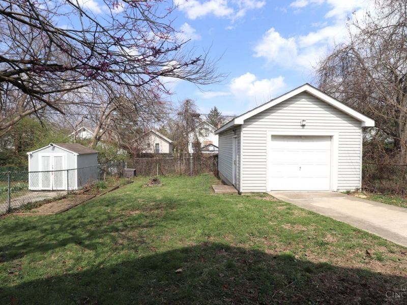 1812 Sundale Avenue, North College Hill, OH 45239 Photo 9