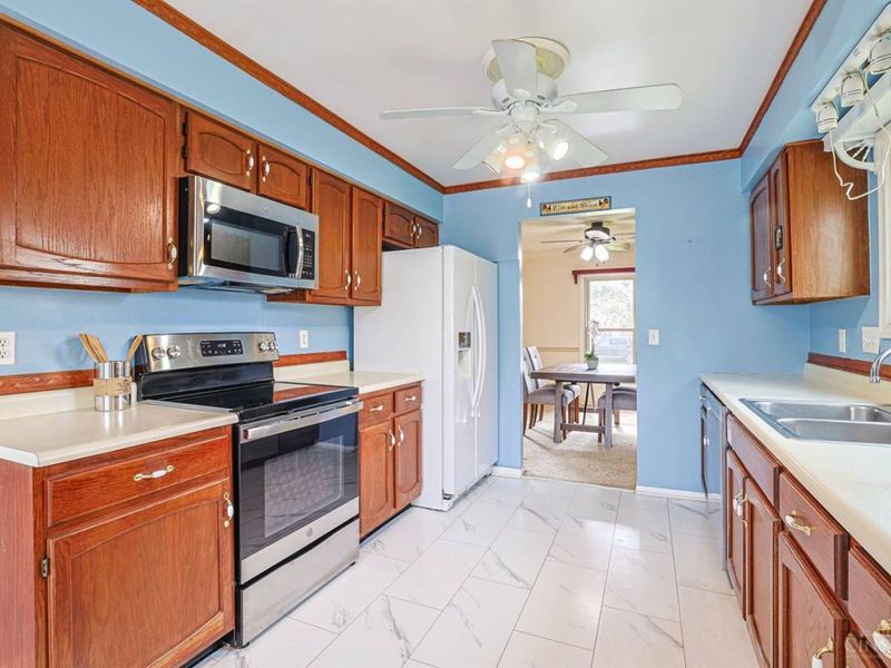 1202 Meadow Knoll Court, Union Twp, OH 45103 Photo 21