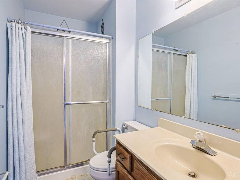 1202 Meadow Knoll Court, Union Twp, OH 45103 Photo 25