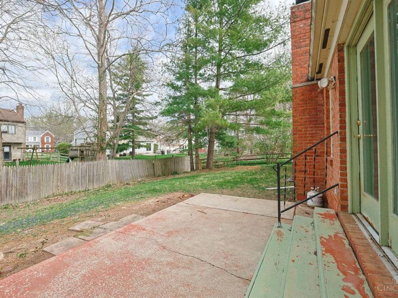 1202 Meadow Knoll Court, Union Twp, OH 45103 Photo 37