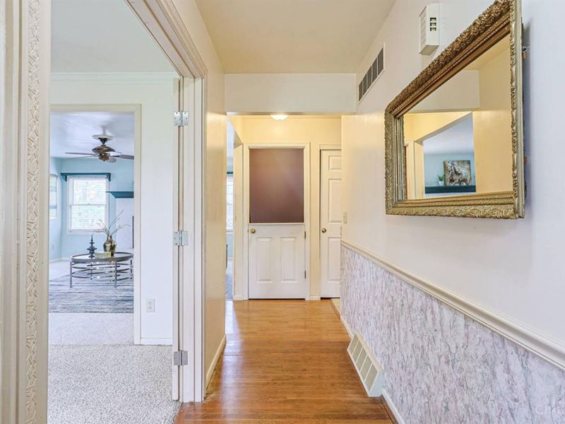 1202 Meadow Knoll Court, Union Twp, OH 45103 Photo 4