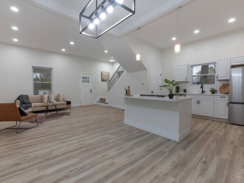 5618 Prentice Street, Cincinnati, OH 45227 Photo 4