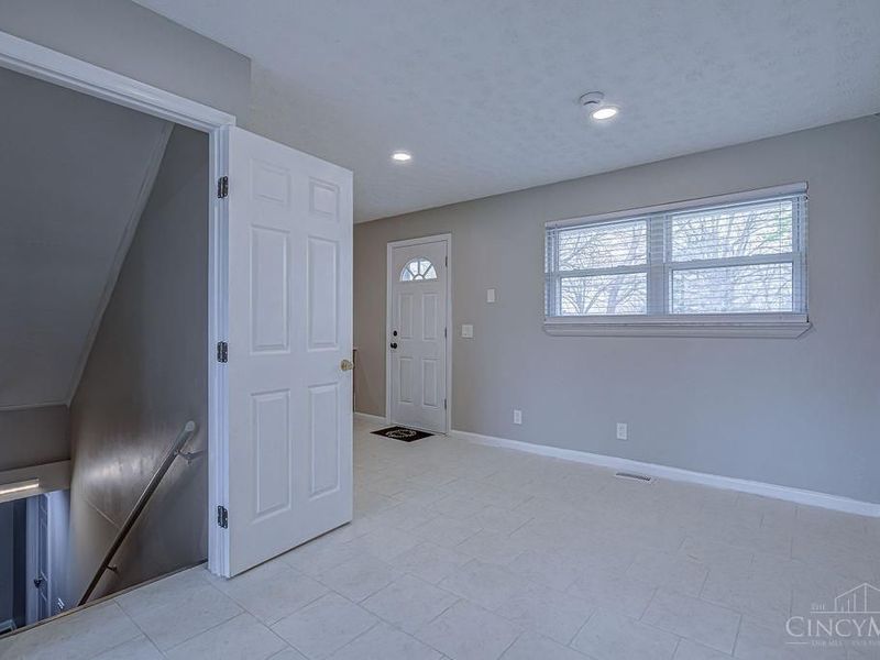 7938 Queens Avenue, Cincinnati, OH 45236 Photo 4