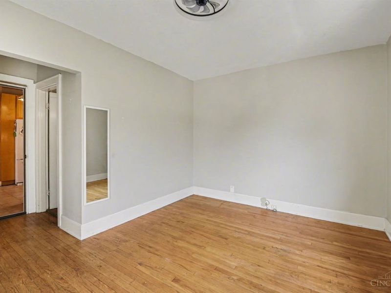 5682 Colerain Avenue, Cincinnati, OH 45239 Photo 12