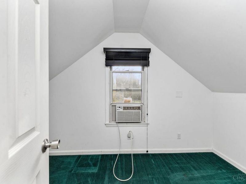 7734 Forest Road, Cincinnati, OH 45255 Photo 25