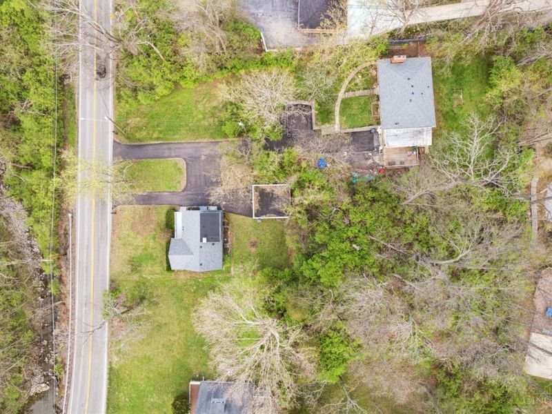 7734 Forest Road, Cincinnati, OH 45255 Photo 4