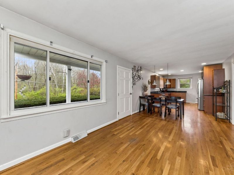 7734 Forest Road, Cincinnati, OH 45255 Photo 7