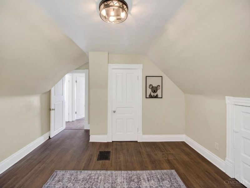 3310 River Road, Cincinnati, OH 45204 Photo 16