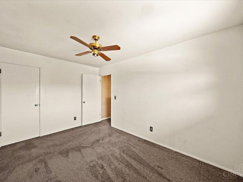 9153 Coogan Drive, Colerain Township, OH 45231 Photo 10