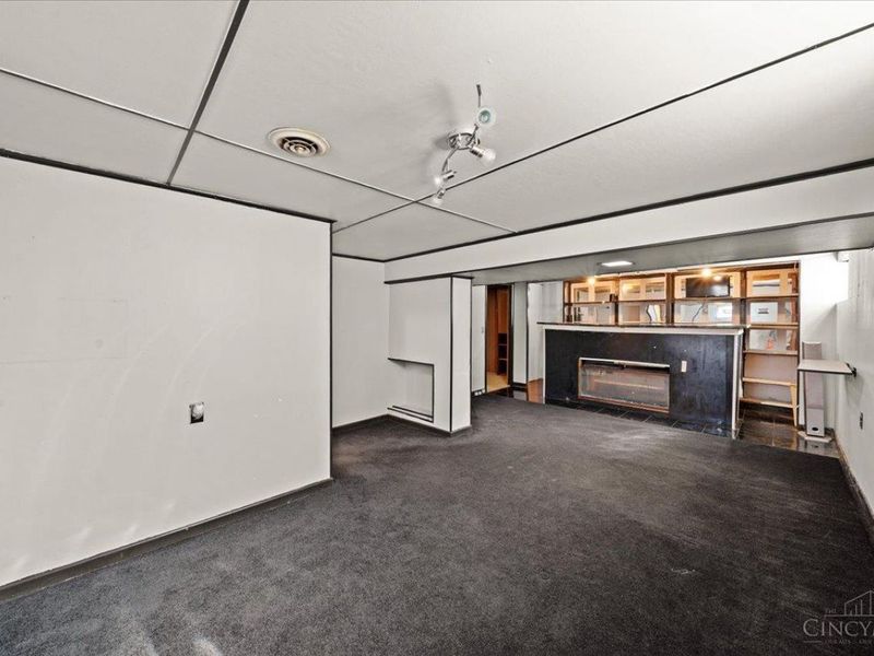 9153 Coogan Drive, Colerain Township, OH 45231 Photo 18