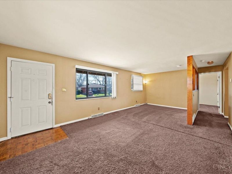 9153 Coogan Drive, Colerain Township, OH 45231 Photo 5