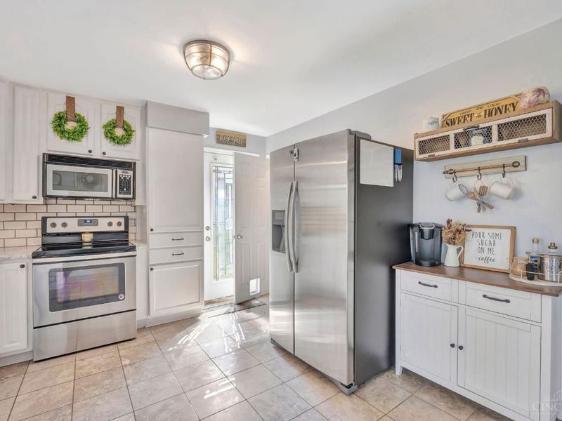 2202 Ebenezer Road, Green Township, OH 45233 Photo 12