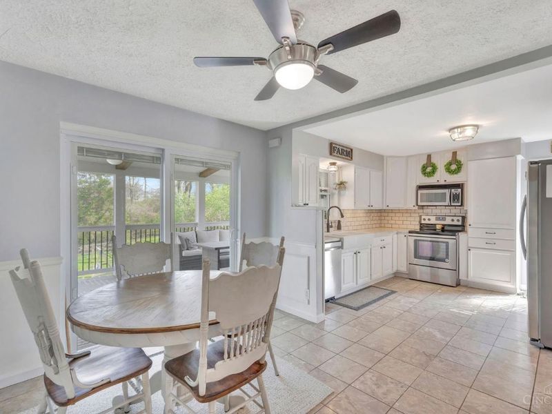 2202 Ebenezer Road, Green Township, OH 45233 Photo 15