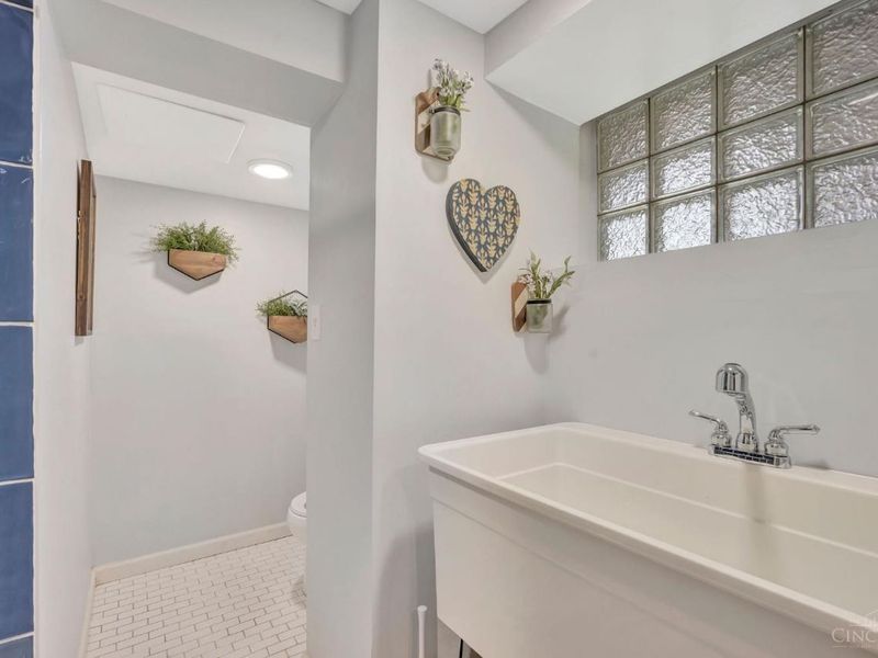 2202 Ebenezer Road, Green Township, OH 45233 Photo 27