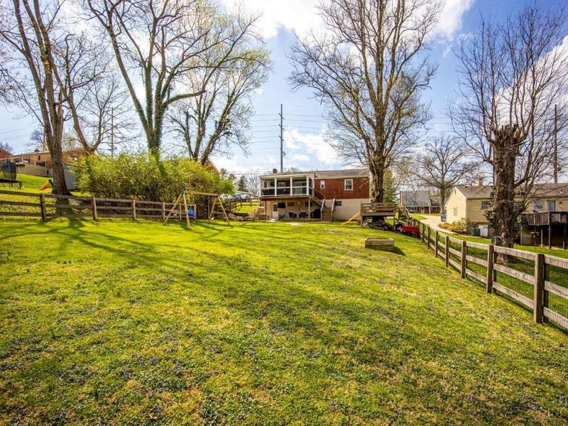 2202 Ebenezer Road, Green Township, OH 45233 Photo 39