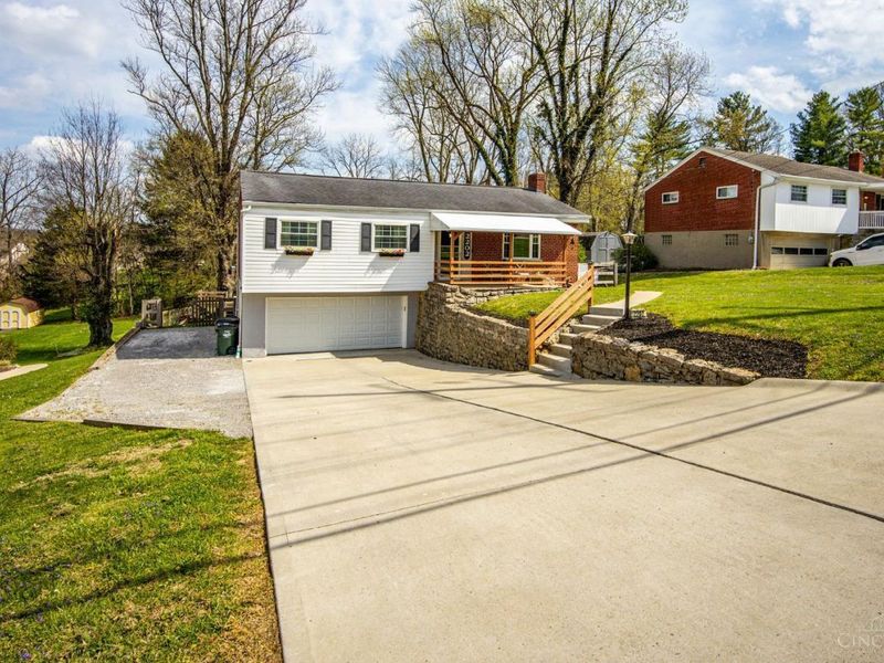 2202 Ebenezer Road, Green Township, OH 45233 Photo 40