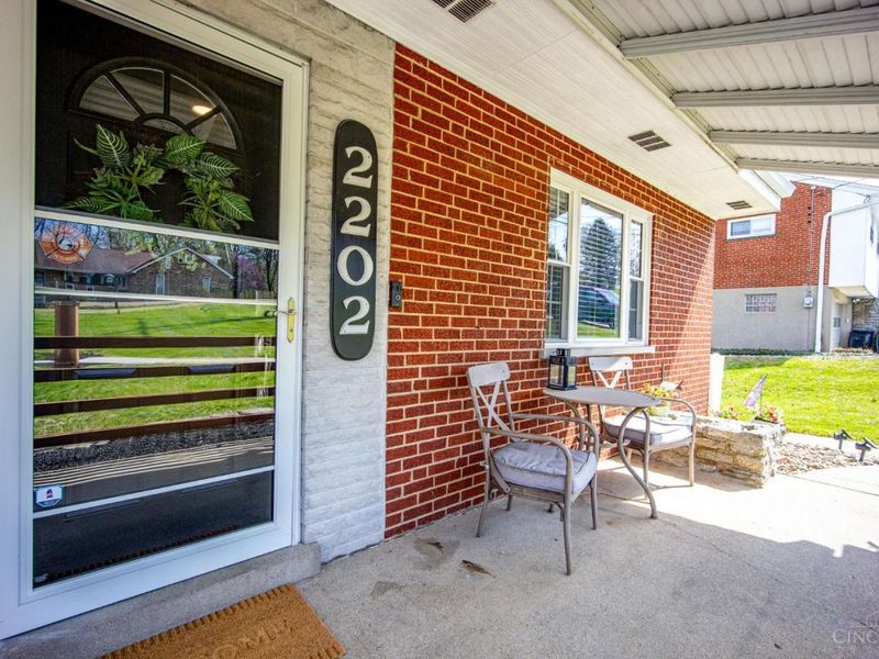 2202 Ebenezer Road, Green Township, OH 45233 Photo 5