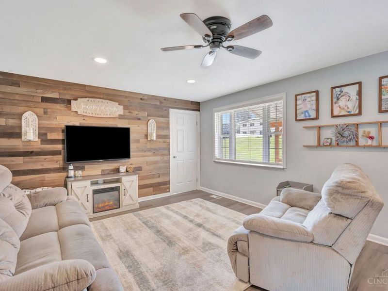 2202 Ebenezer Road, Green Township, OH 45233 Photo 8