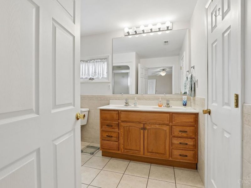 1208 Bellwood Drive, Loveland, OH 45140 Photo 13