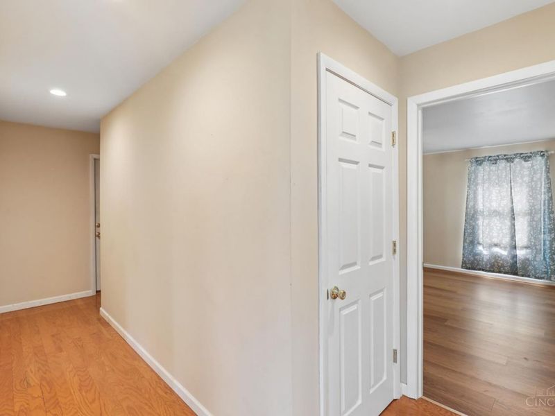 1208 Bellwood Drive, Loveland, OH 45140 Photo 13