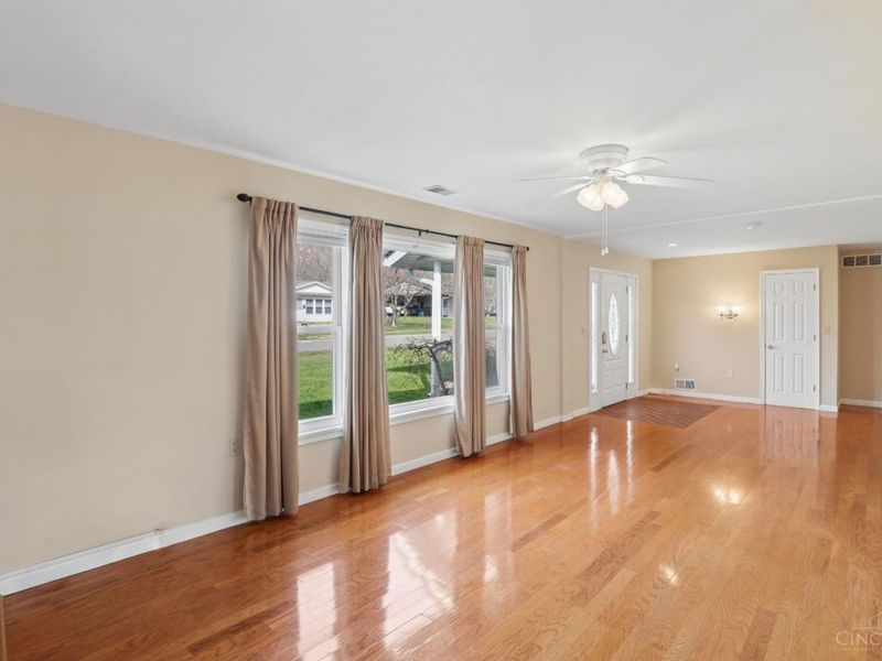 1208 Bellwood Drive, Loveland, OH 45140 Photo 7