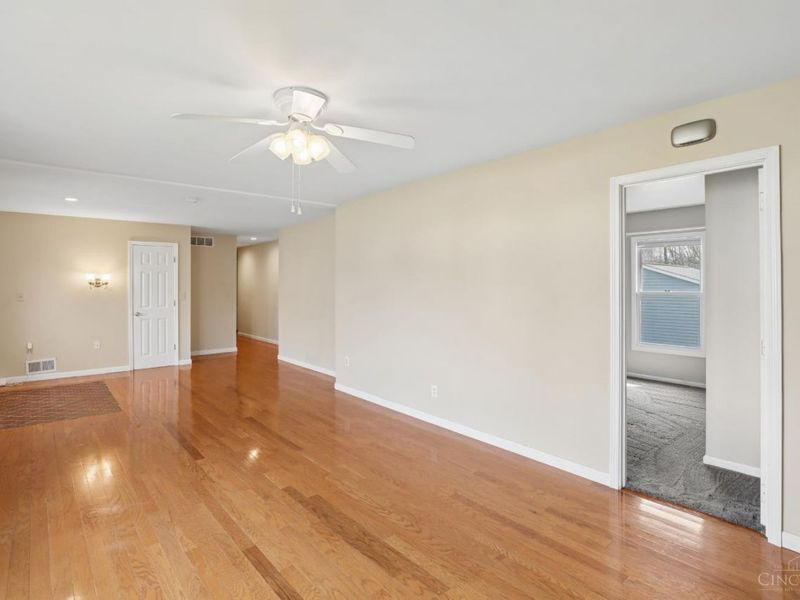 1208 Bellwood Drive, Loveland, OH 45140 Photo 8