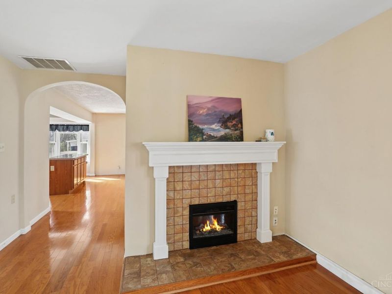 1208 Bellwood Drive, Loveland, OH 45140 Photo 9