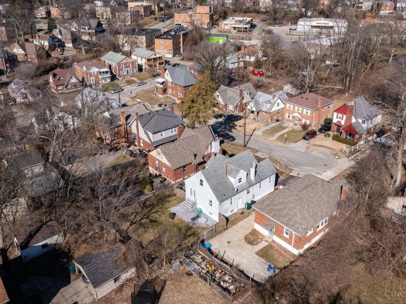 3523 Mary Ann Lane, Cincinnati, OH 45213 Photo 6