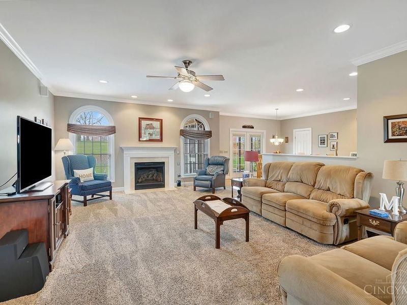 4004 Hickory Hollow Drive, Ross Twp, OH 45013 Photo 8