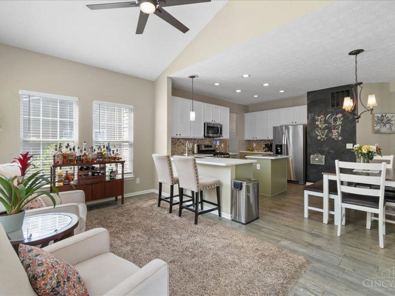 292 Coyote Drive, Hamilton Twp, OH 45039 Photo 12