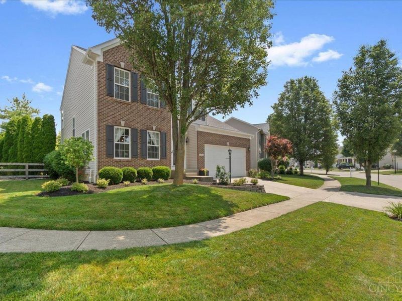 292 Coyote Drive, Hamilton Twp, OH 45039 Photo 2