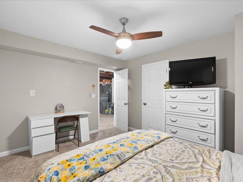 292 Coyote Drive, Hamilton Twp, OH 45039 Photo 24