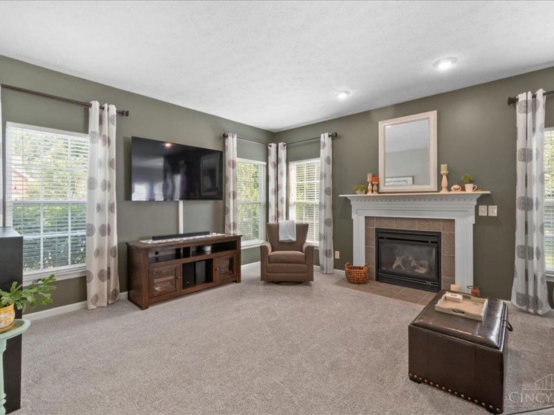 292 Coyote Drive, Hamilton Twp, OH 45039 Photo 5