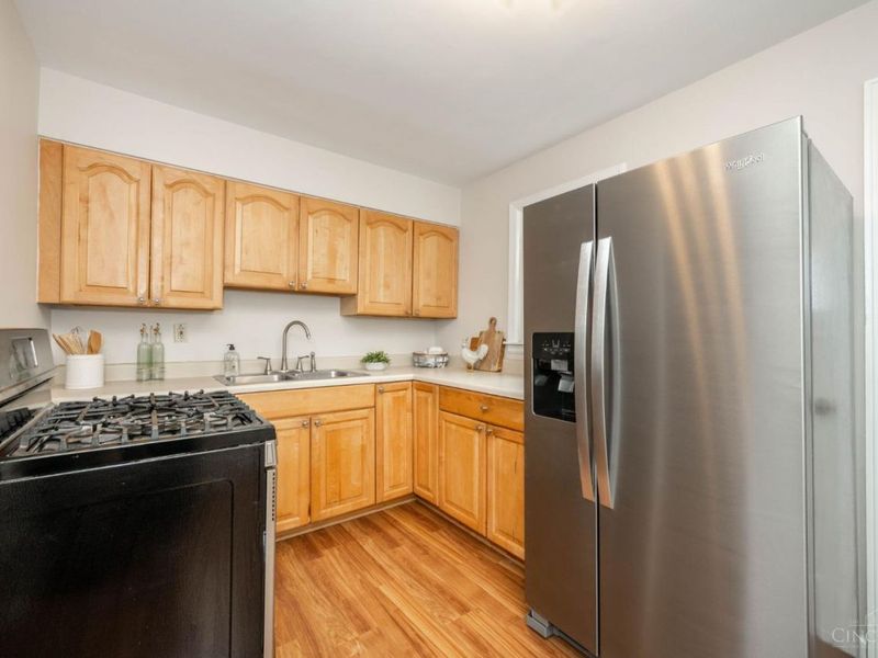 4833 Fairview Avenue, Cincinnati, OH 45242 Photo 16