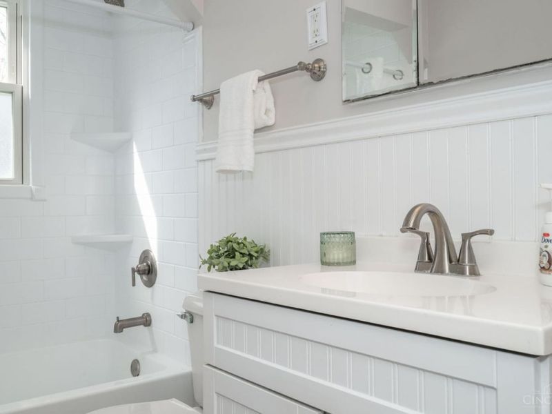 4833 Fairview Avenue, Cincinnati, OH 45242 Photo 19