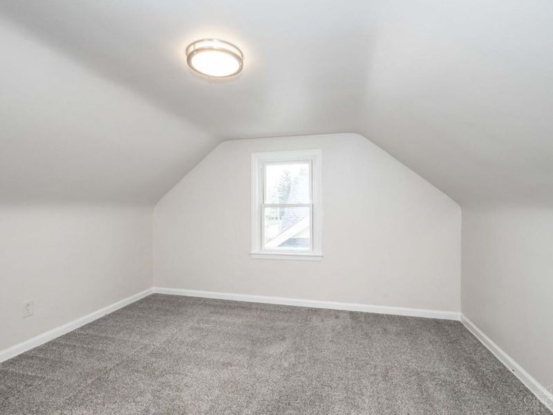 4833 Fairview Avenue, Cincinnati, OH 45242 Photo 28