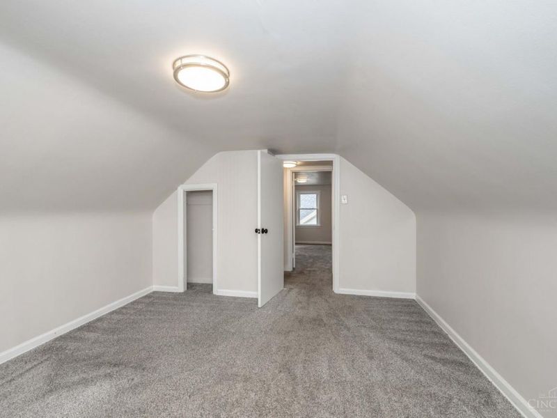 4833 Fairview Avenue, Cincinnati, OH 45242 Photo 34
