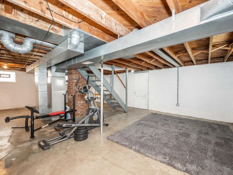 4833 Fairview Avenue, Cincinnati, OH 45242 Photo 37