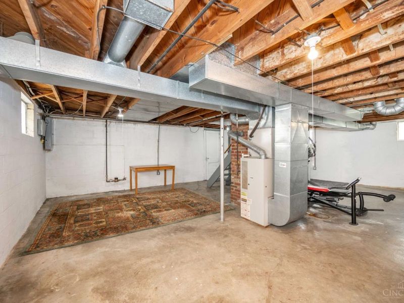 4833 Fairview Avenue, Cincinnati, OH 45242 Photo 40