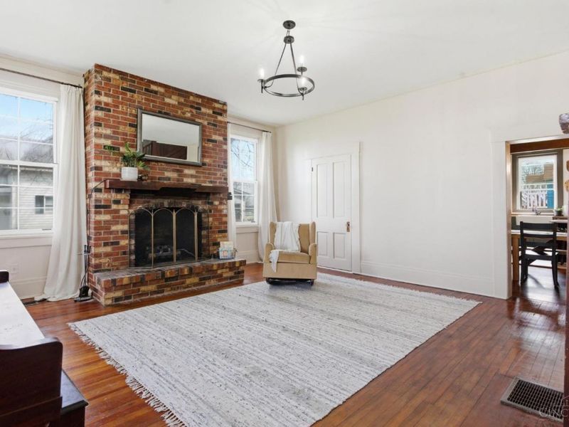 351 W Main Street, Hillsboro, OH 45133 Photo 9