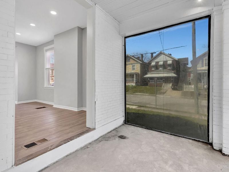 2001 Dana Avenue, Cincinnati, OH 45207 Photo 26