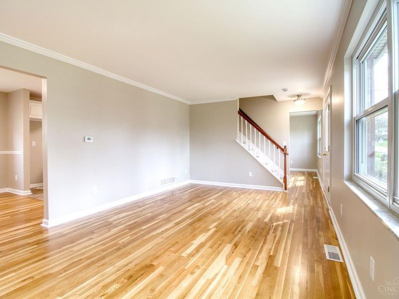 8446 Summitridge Drive, Anderson Twp, OH 45255 Photo 6