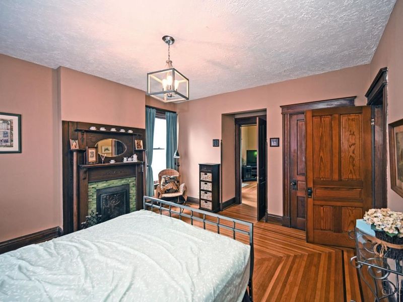 2222 Eureka Terrace, Cincinnati, OH 45219 Photo 26