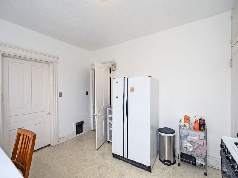 2222 Eureka Terrace, Cincinnati, OH 45219 Photo 33