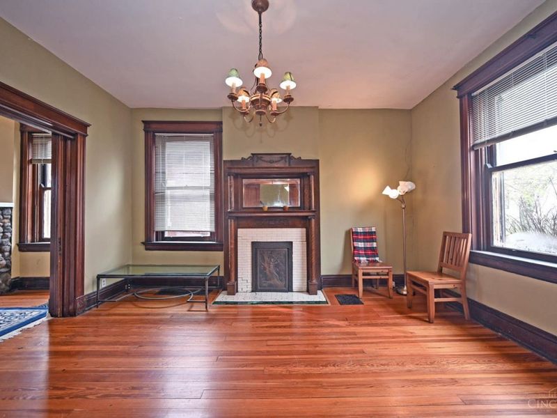 2222 Eureka Terrace, Cincinnati, OH 45219 Photo 9