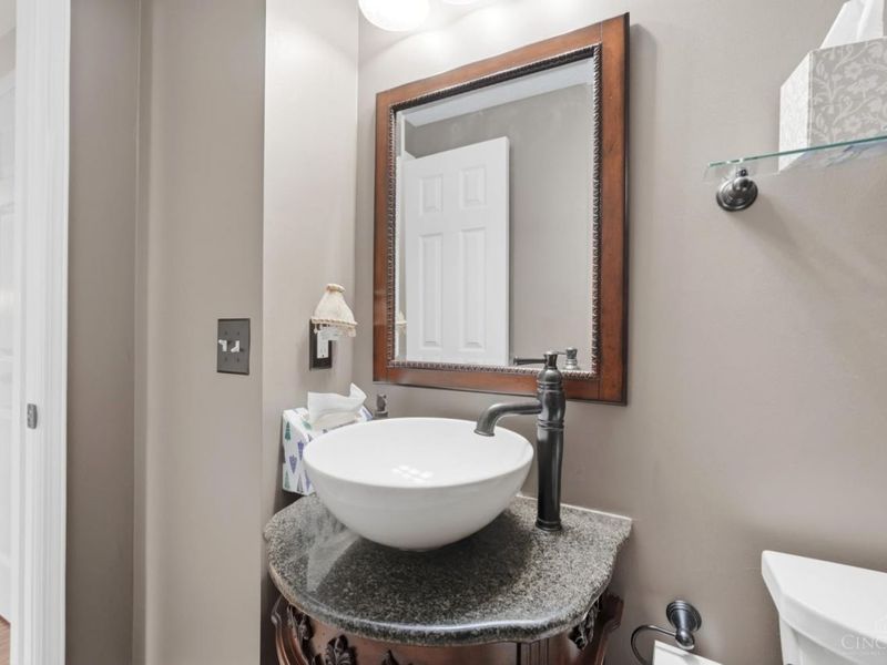 4290 Fox Hollow Drive, Cincinnati, OH 45241 Photo 22