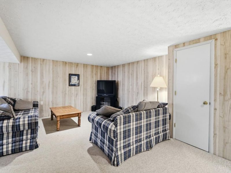 4290 Fox Hollow Drive, Cincinnati, OH 45241 Photo 37