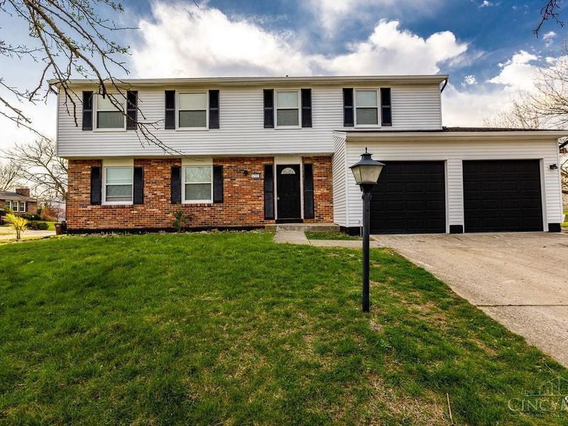 6701 Galaxie Drive, Clayton, OH 45415 Photo 1